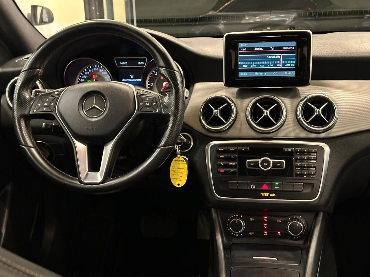 Mercedes-benz GLA 200 CDI Automatic Premium