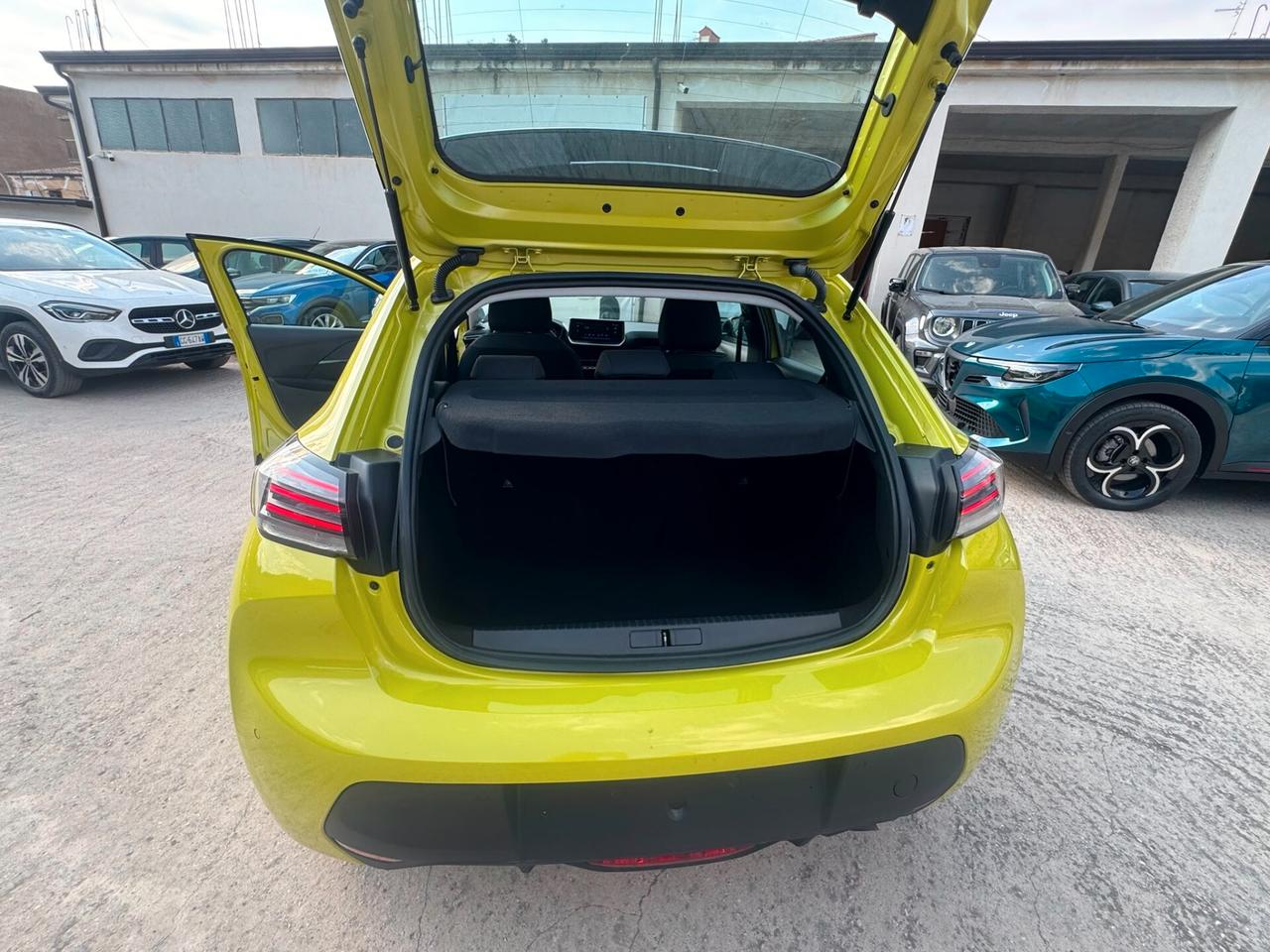 Peugeot 208 PureTech 100 Stop&Start 5 porte Active