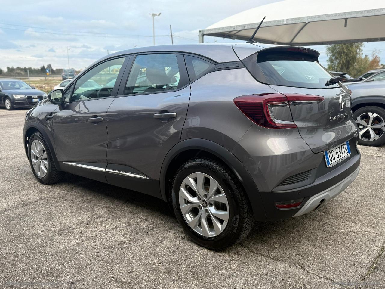 RENAULT Captur Blue dCi 8V 115 CV EDC Business