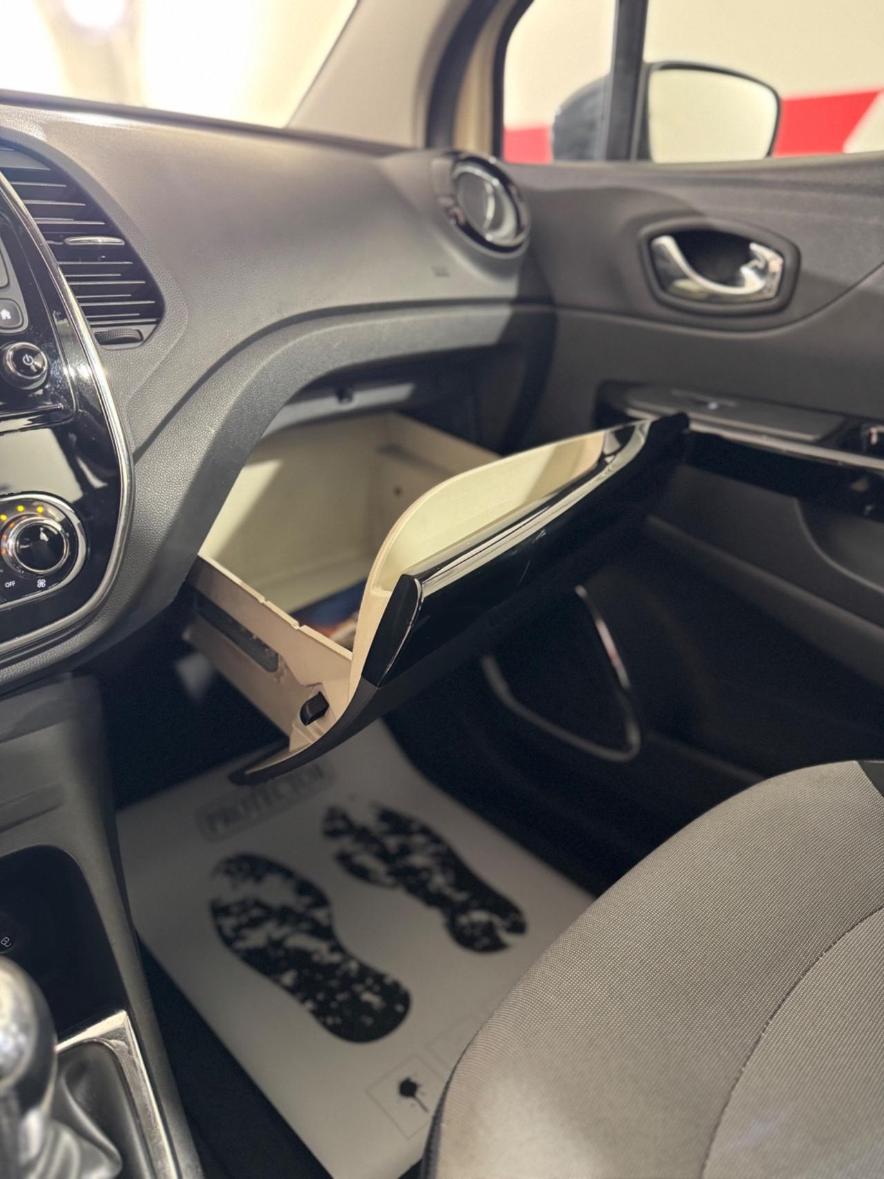 Renault Captur TCe 90 CV Energy Intens EURO 6B Full Optional