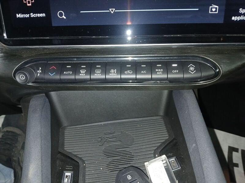 Alfa Romeo Junior 1.2 136 CV Hybrid eDCT6