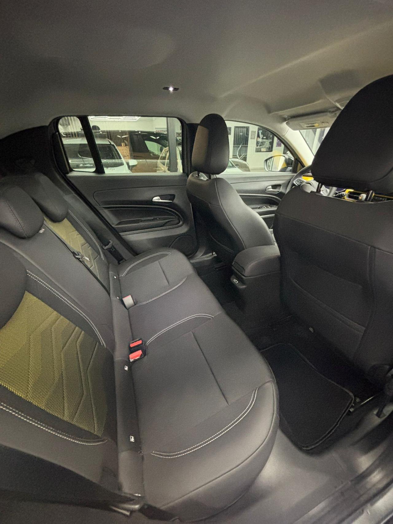 Jeep Avenger 1.2 Turbo 100 CV Summit