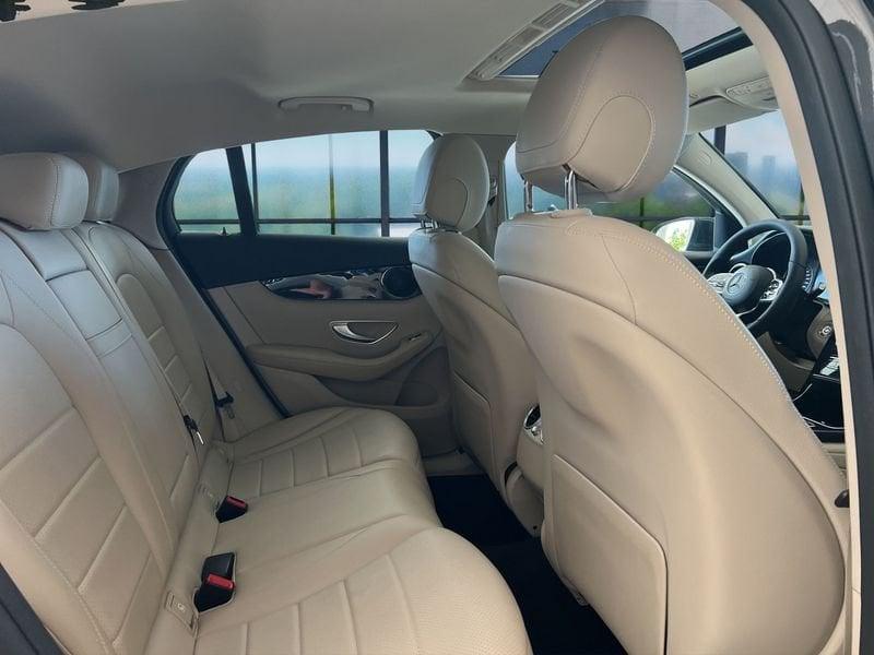 Mercedes-Benz GLC Coupé GLC 200 d 4Matic Coupé Sport