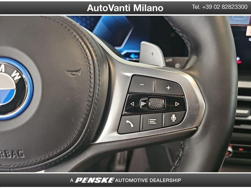 BMW Serie 3 330e Touring Msport
