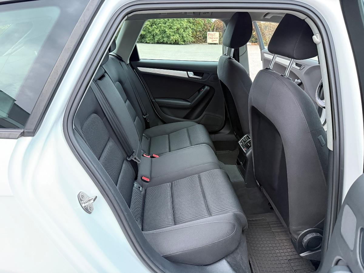 AUDI - A4 Avant - 2.0 TDI ultra 163CV Advanced S-line