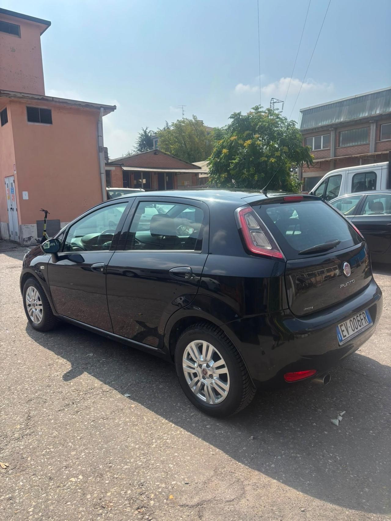 Fiat Punto 1.2 8V 5 porte Lounge