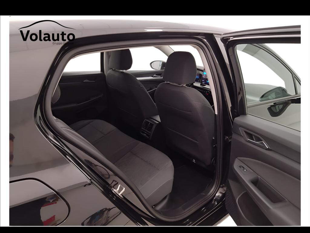 VOLKSWAGEN Golf VIII 2024 - Golf 2.0 tdi Life 115cv