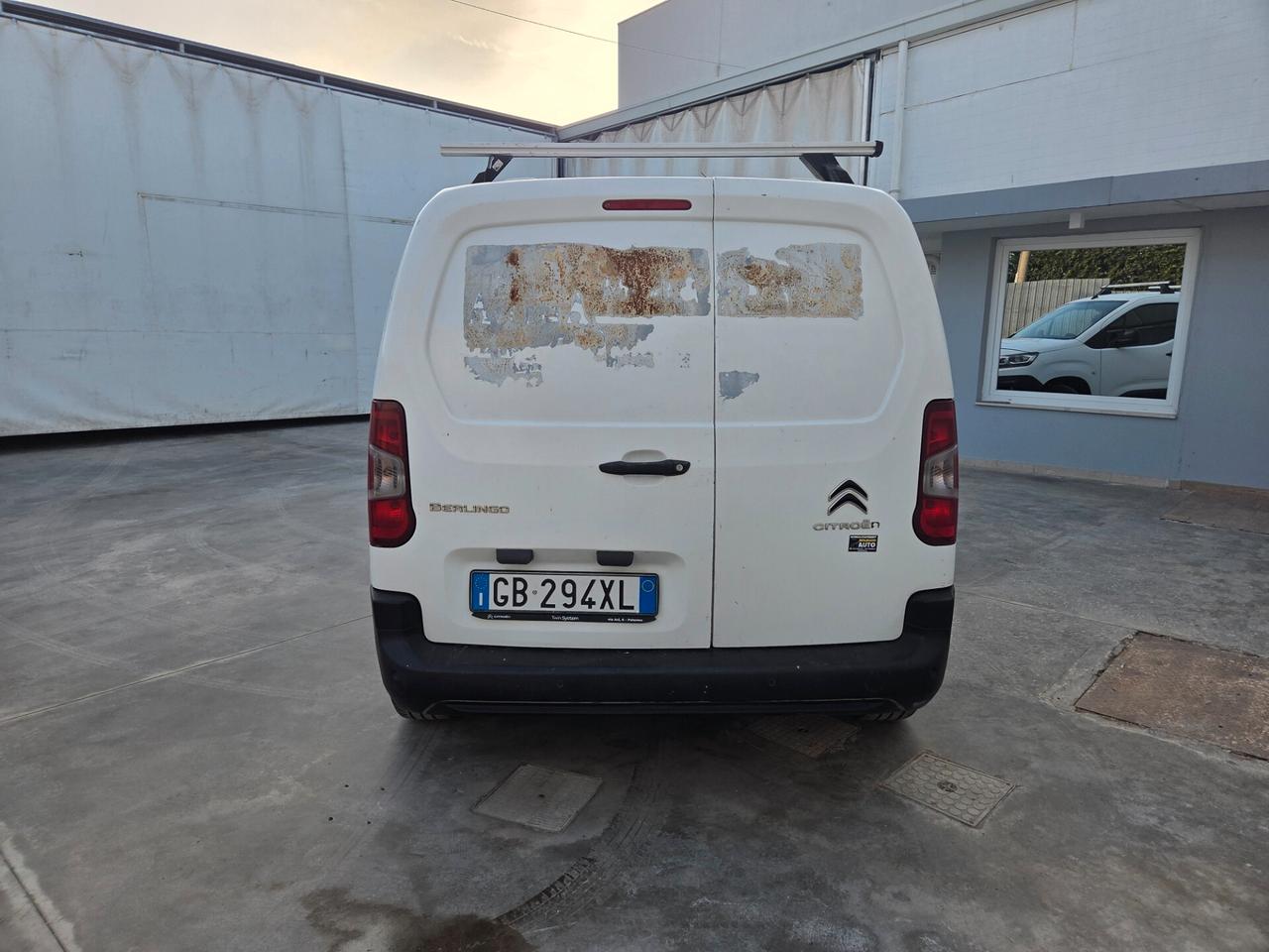 NOLEGGIA O ACQUISTA CITROEN BERLINGO 1.5 100CV 3 POSTI