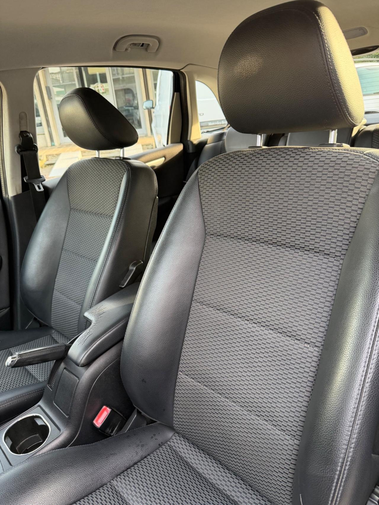 Mercedes-benz B 220 200 CDI Sport