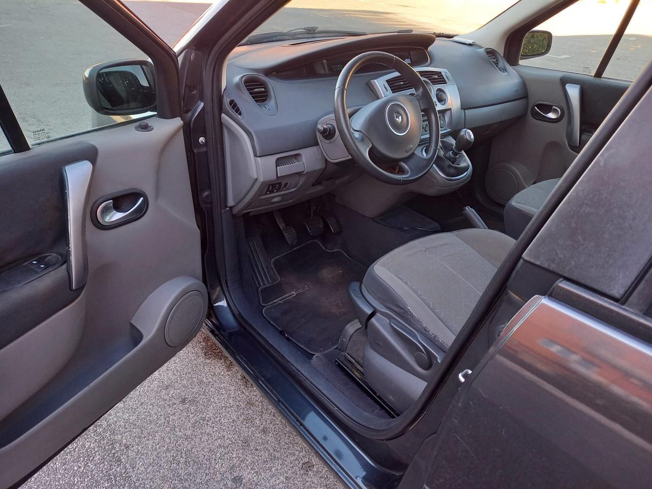 RENAULT SCENIC 1.5 DIESEL UNICO PROPRIETARIO
