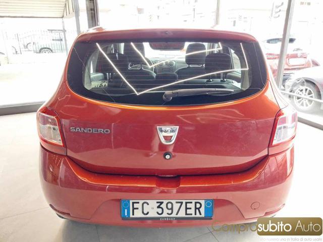 DACIA Sandero 0.9 TCe 12V T-GPL 90 Start&Stop SS Lauréate Family