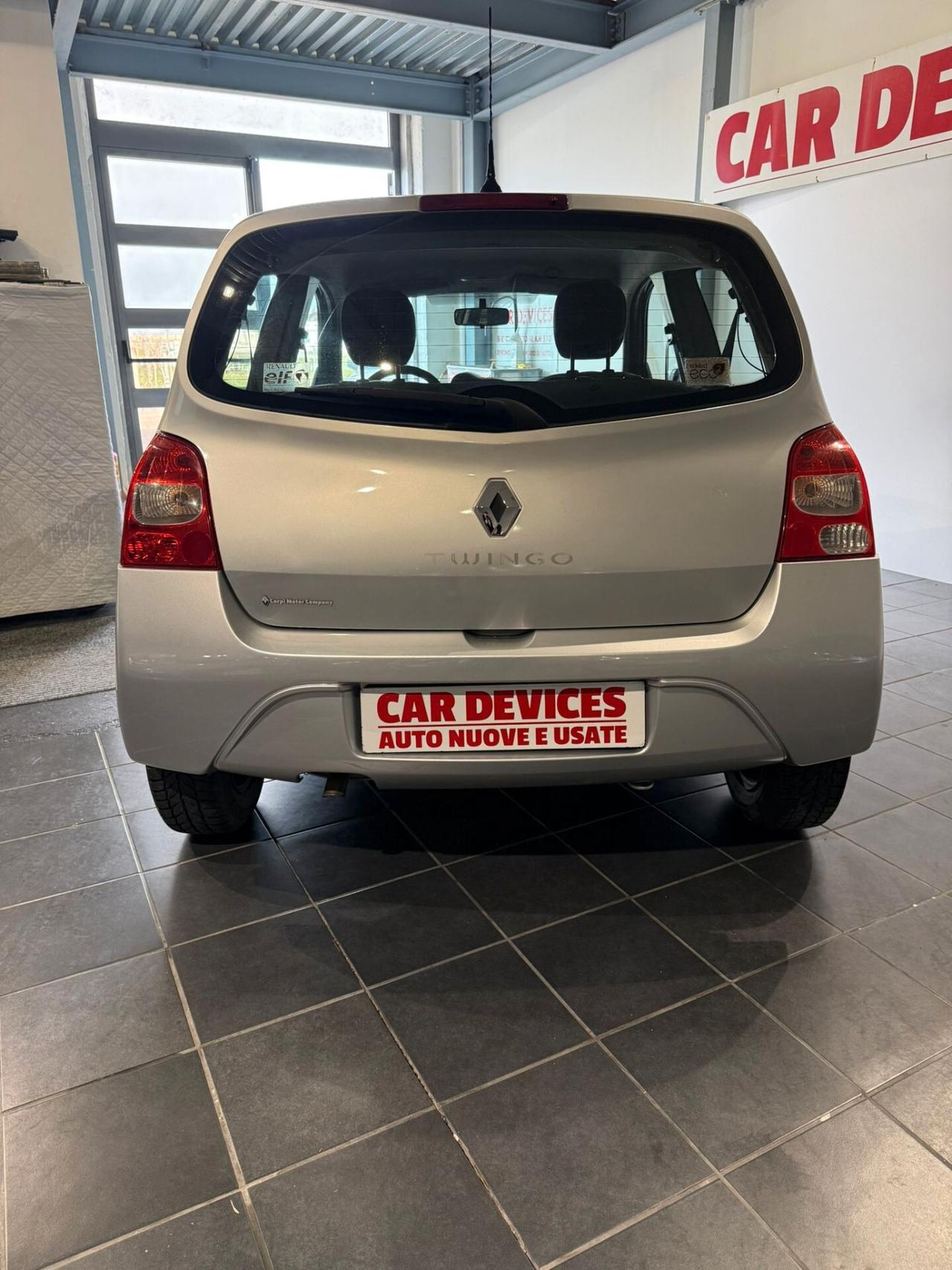 Renault New Twingo - NEOPATENTATI