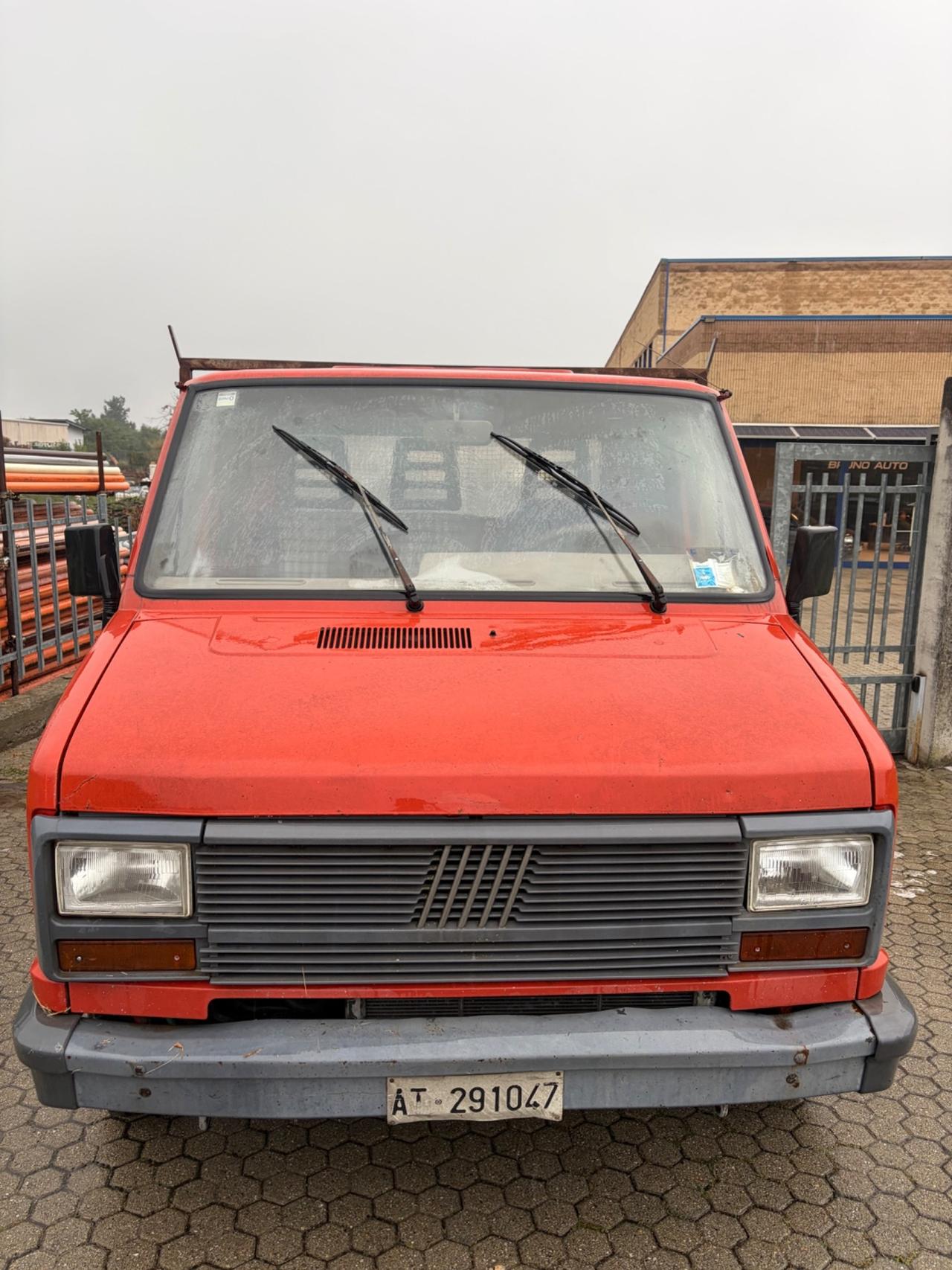 Fiat Ducato 14 2.5 diesel PL Cabinato