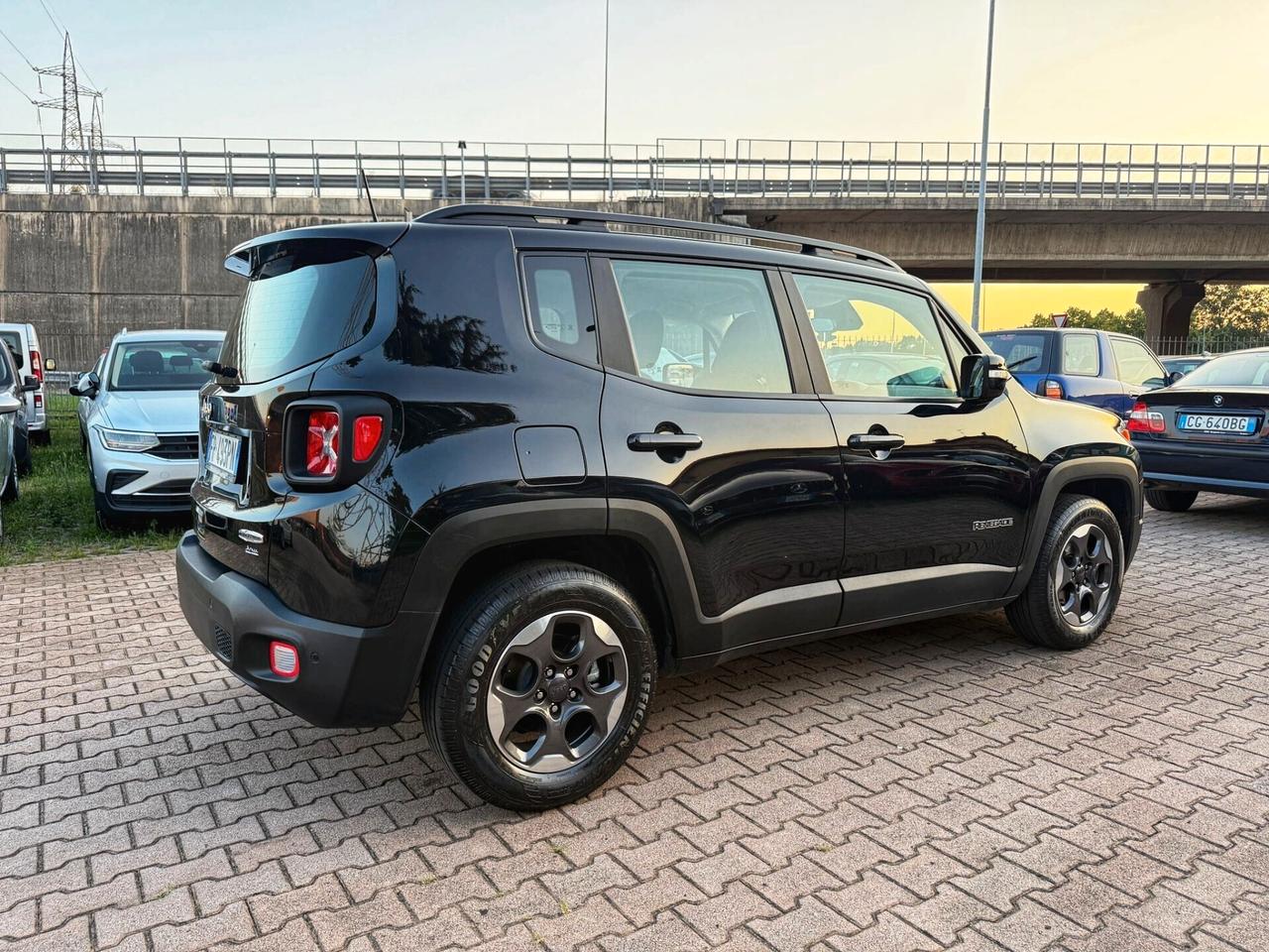 Jeep Renegade 1.6 Mjt 120 CV Longitude