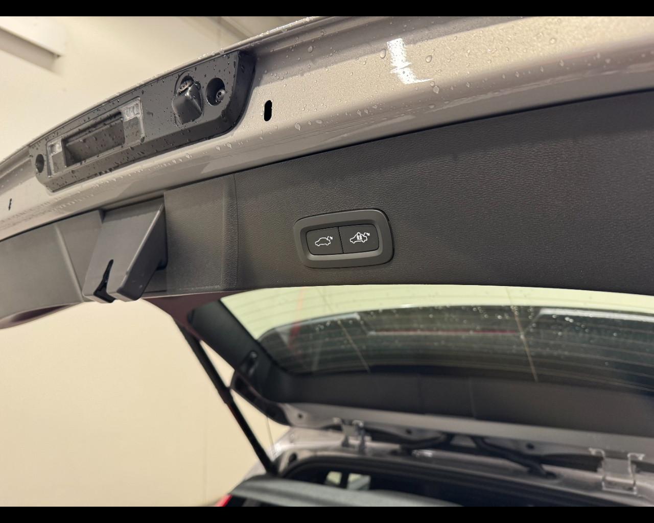 VOLVO XC40 B3 GEARTRONIC CORE