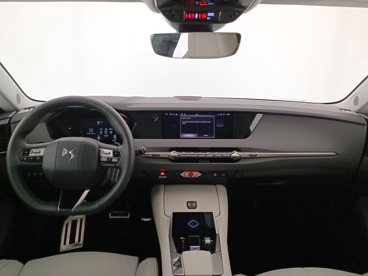 DS DS4 Esprit de Voyage E-TENSE 225cv