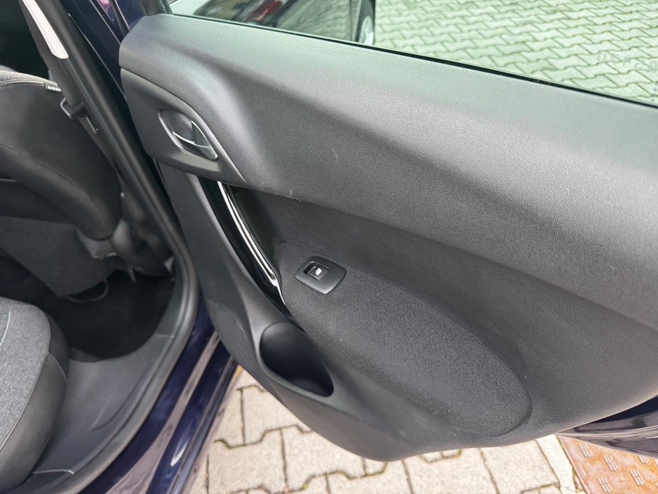 Citroen C3 PureTech 82 neopatentati