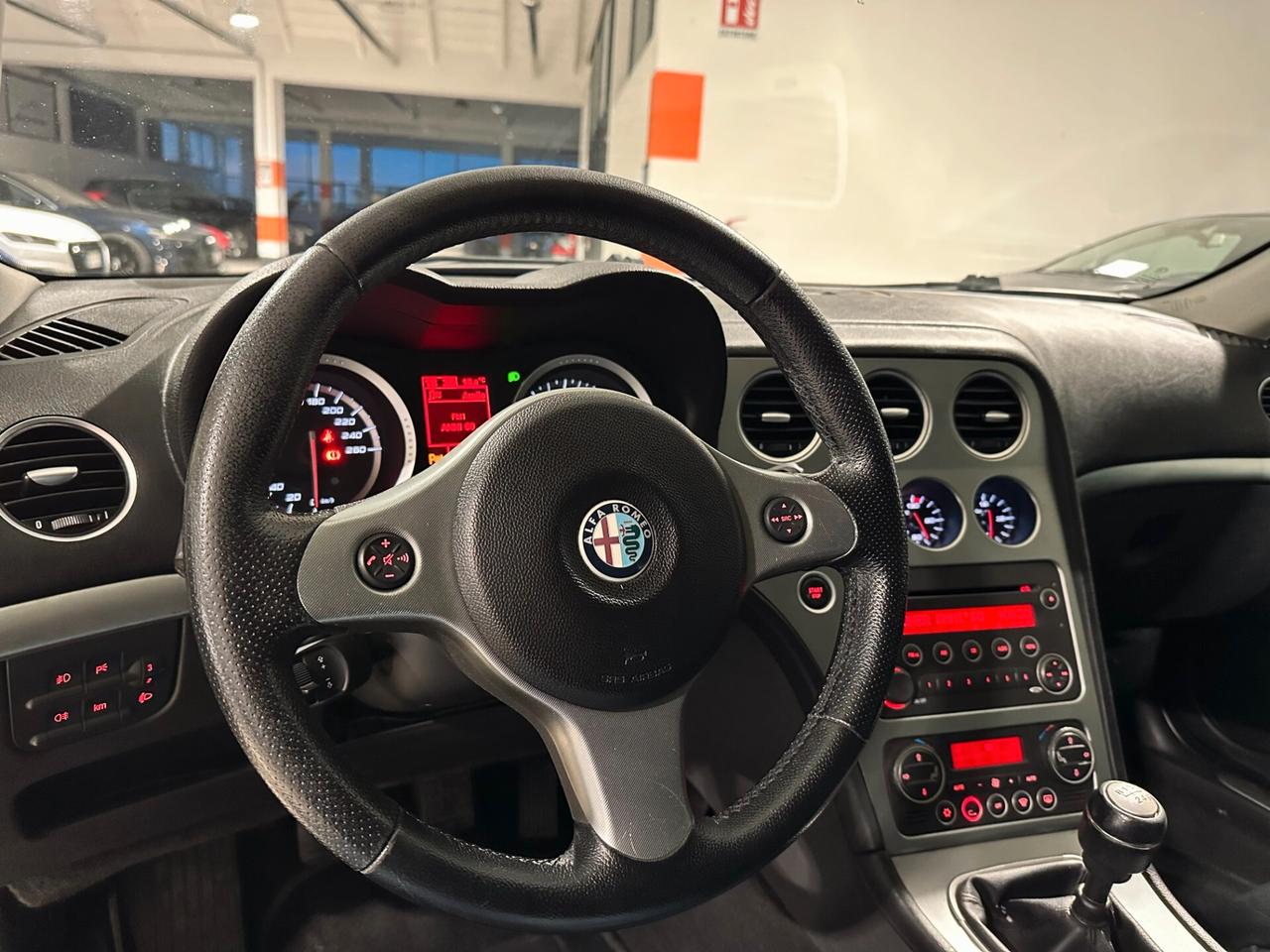 Alfa Romeo 159 1750 TBi Sportwagon BOOK SERVICE COMPLETO