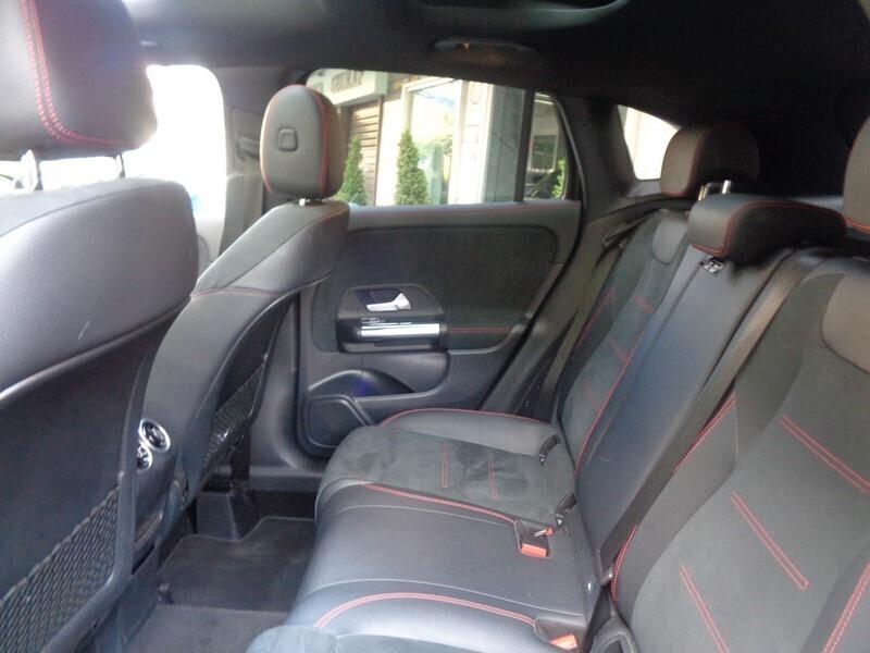 Mercedes-benz GLA 200 d Aut. Premium TETTO APRIBLE
