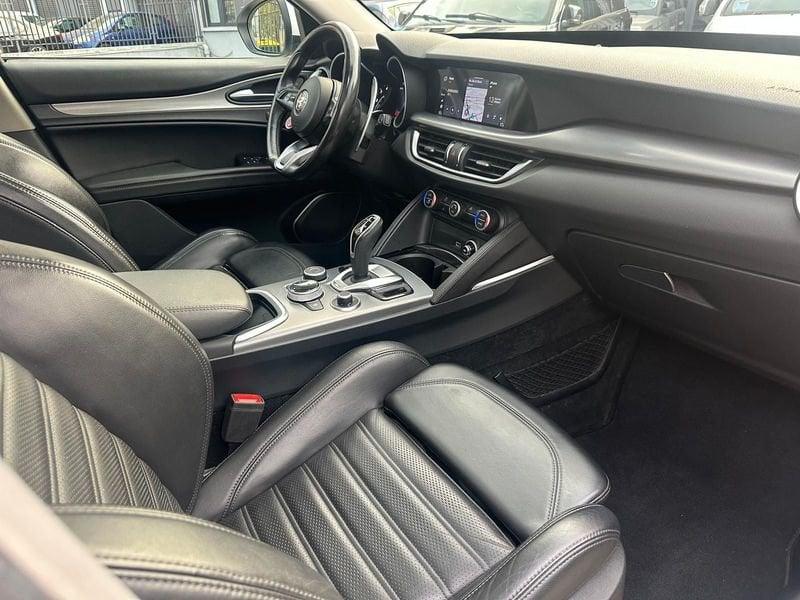 Alfa Romeo Stelvio Stelvio 2.2 t Veloce Q4 210cv auto