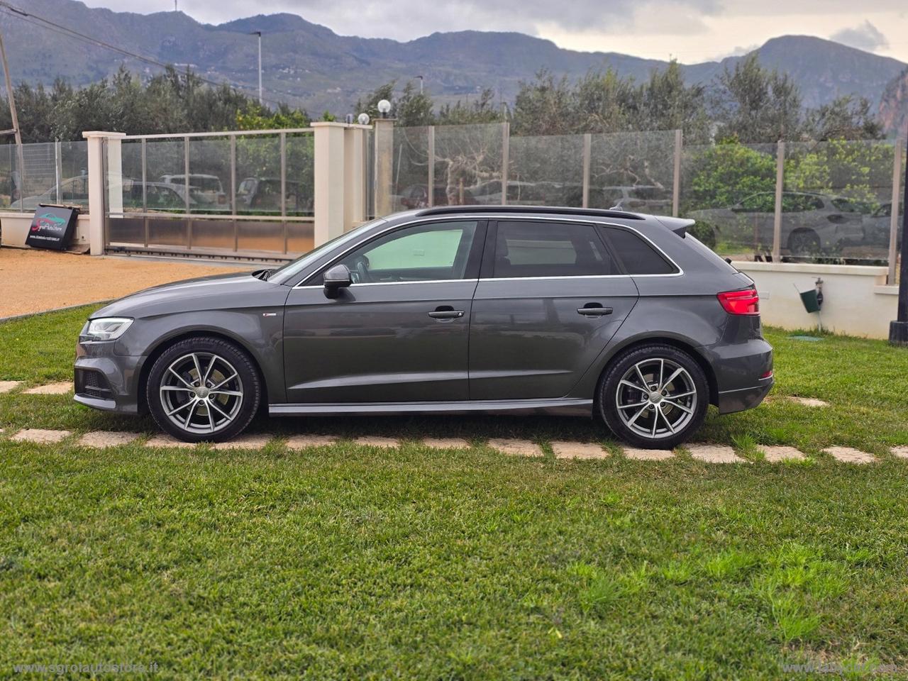 AUDI A3 SPB 2.0 TDI S tronic S-LINE