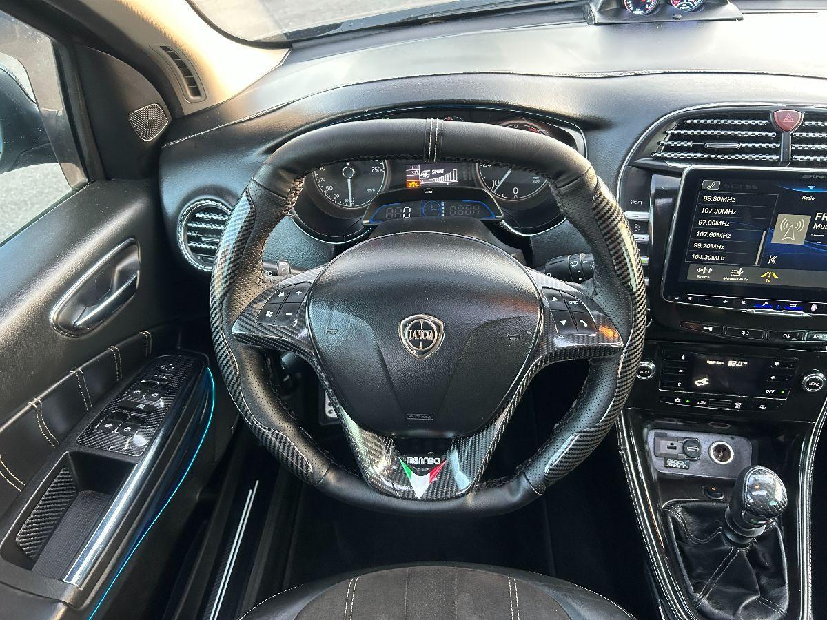 LANCIA - Delta - 1.9 MJT Twinturbo DPF Platino tetto navi telecamera