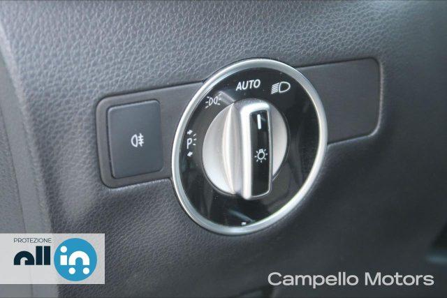 MERCEDES-BENZ B 180 B 180 d Sport Tech
