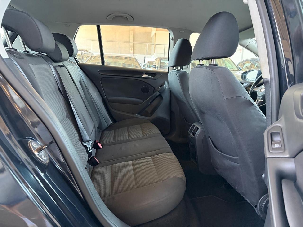 Volkswagen Golf 1.6 TDI DPF 5p. Highline
