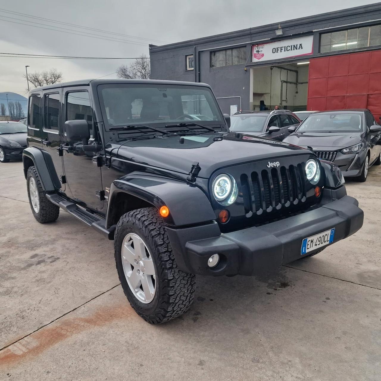 Jeep Wrangler Unlimited 2.8 CRD DPF Sahara Auto PERFETTA