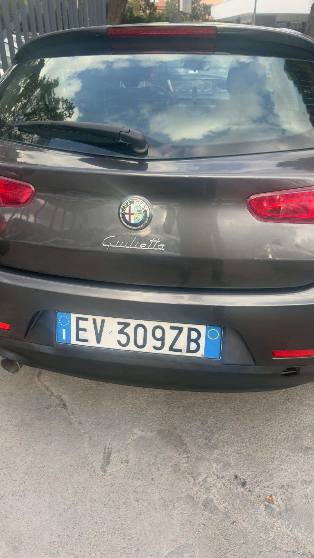 Alfa Romeo Giulietta 1.6 JTDm-2 105 CV Exclusive