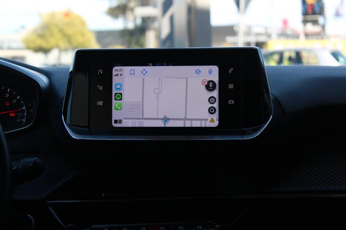 Peugeot 2008 1.2 puretech Active Pack s&s 130cv con CarPlay