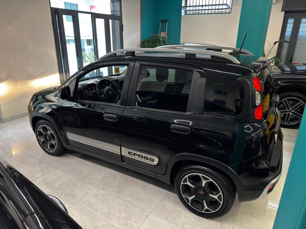 Fiat Panda Cross 1.2 69 cv GPL CASA MADRE