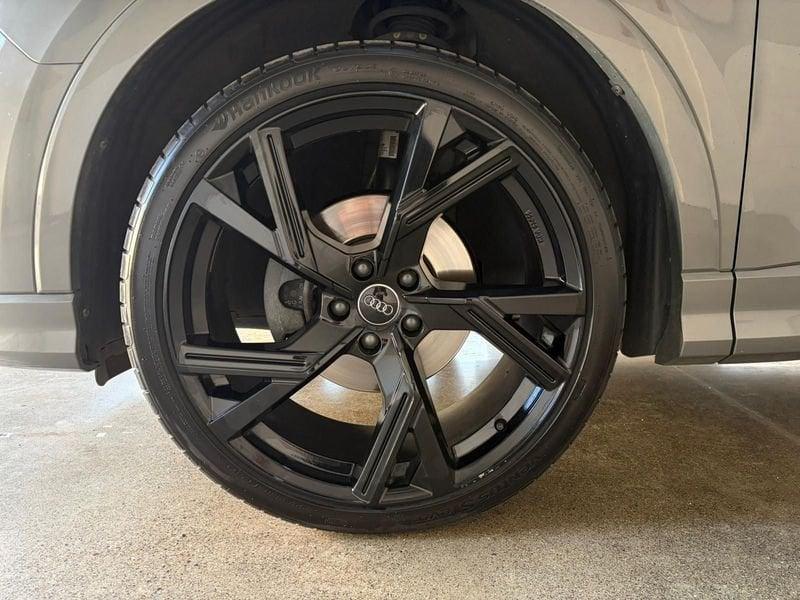 Audi Q3 Q3 2.0 TDI 150 CV quattro S line Edition