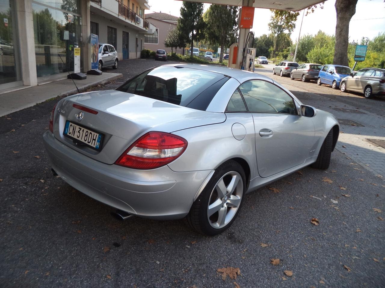 Mercedes-benz SLK 200 Kompressor cat PERFETTA VISIBILE SU APP.UNTAMENTO