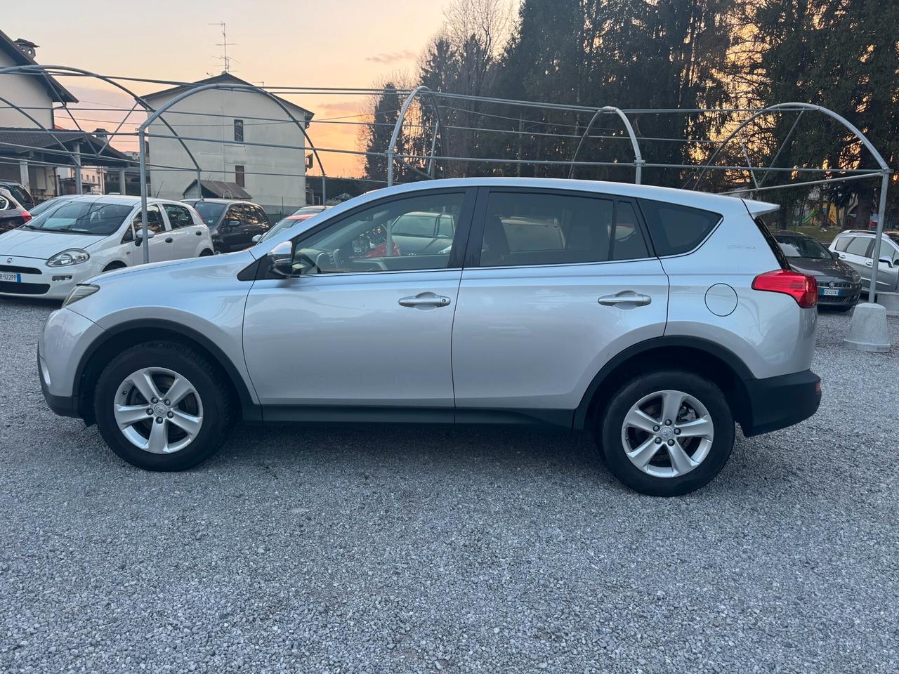 Toyota RAV 4RAV4 2.0 D-4D 2WD