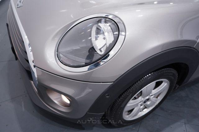 MINI Cooper D 1.5 116cv Automatica Business 5 porte