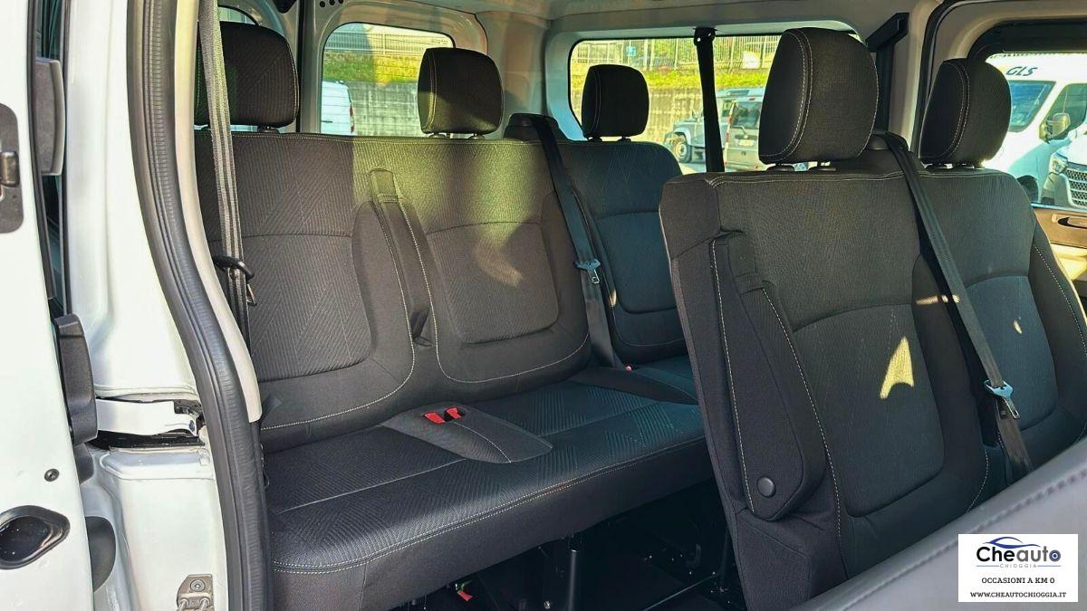 RENAULT - Trafic Life PASSO LUNGO 9 Posti - Pronta consegna