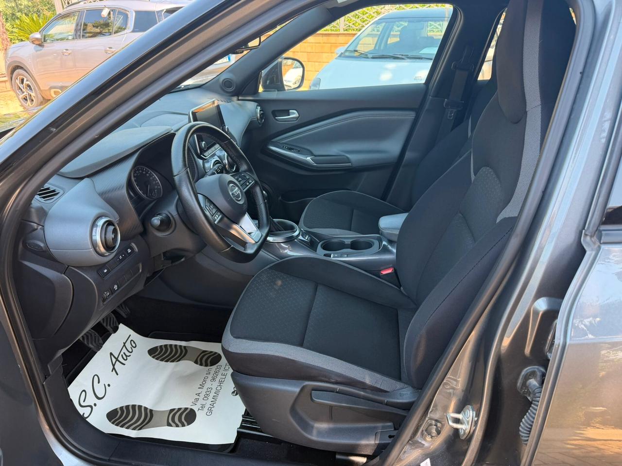 Nissan Juke 1.0 DIG-T 114 CV N-Connecta