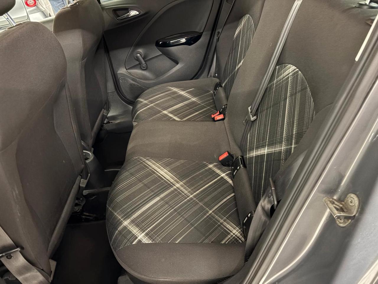 Opel Corsa 1.4 90CV GPL Tech 5 porte b-Color