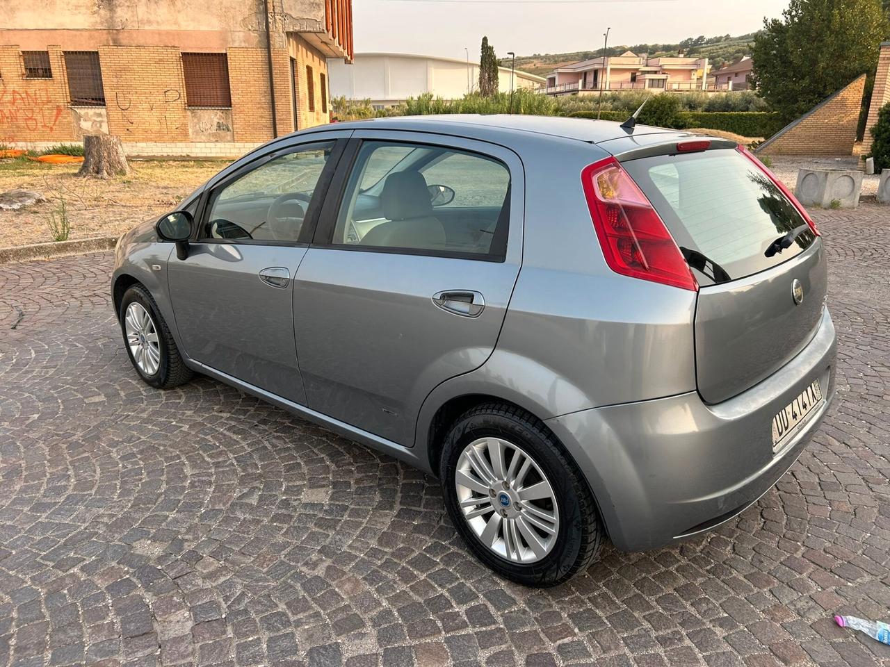 Fiat Grande Punto 1.3 MJT 75 CV 5 porte Dynamic