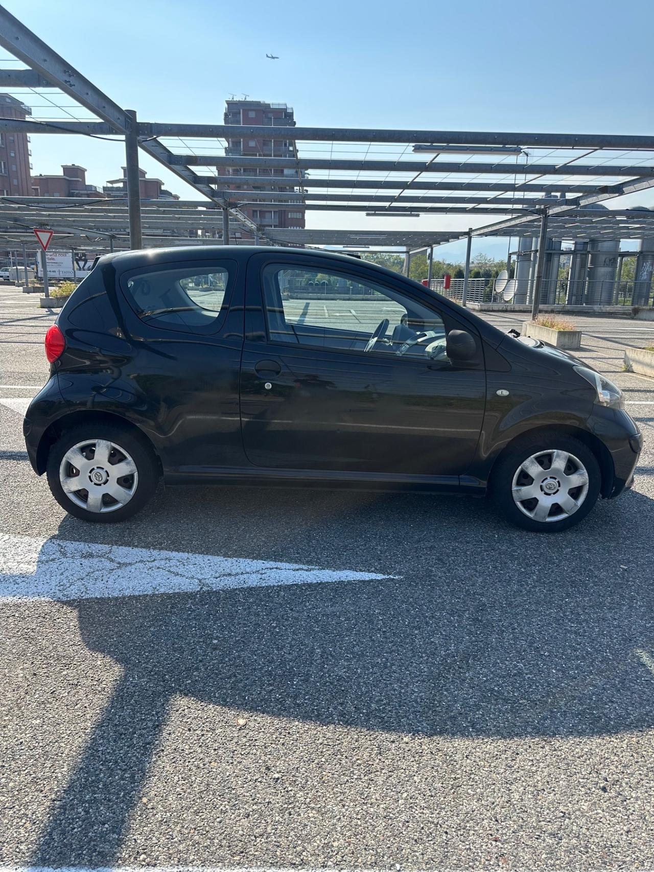 Toyota Aygo 1.0 12V VVT-i 3 porte Sol