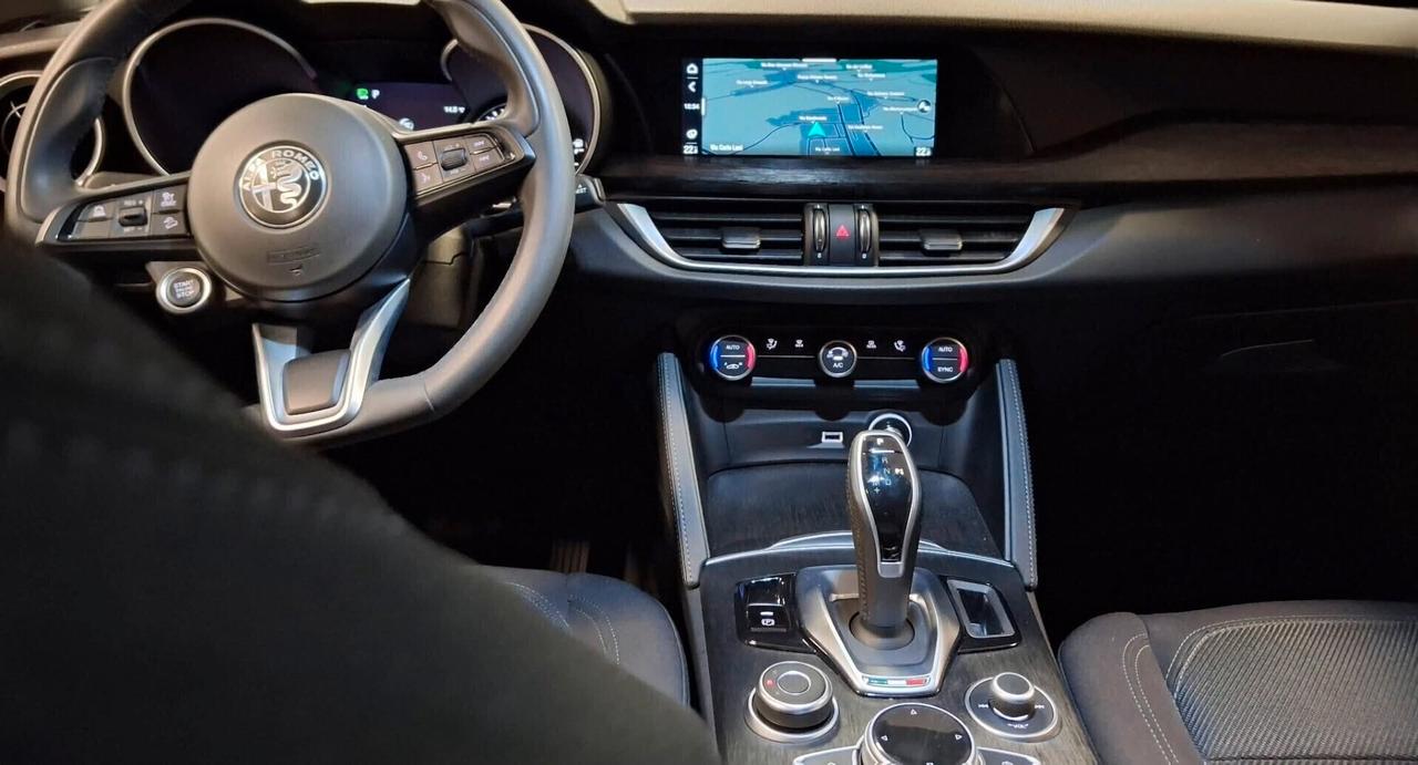 Alfa Romeo Stelvio 2.2 Turbodiesel 160 CV AT8 RWD Business