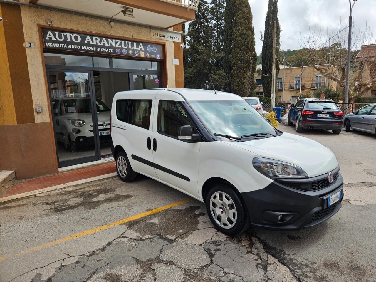 FIAT DOBLO' 1300 MJT 5 POSTI IVA COMPRESA KM CERTI