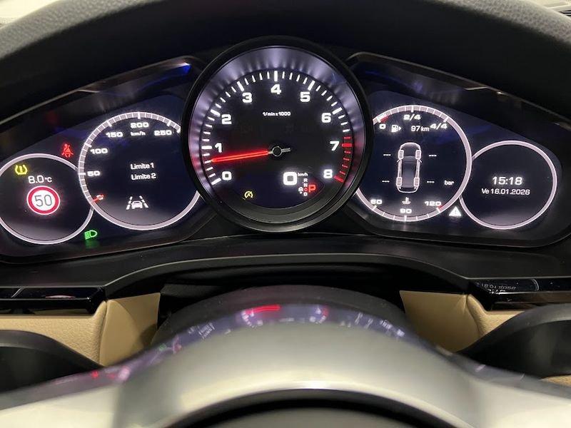 Porsche Cayenne Cayenne 3.0 V6