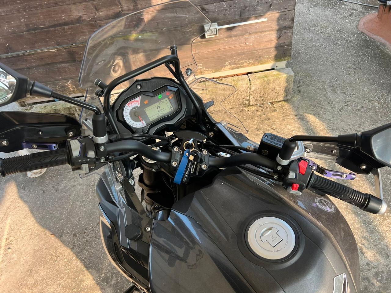 Benelli TRK 502