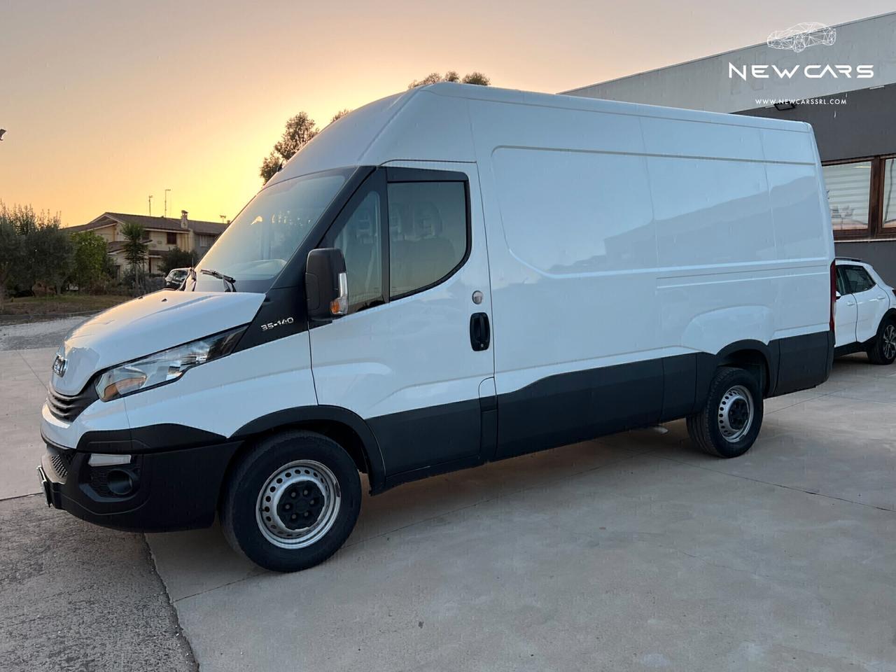 Iveco Daily 35S14SA8V 2.3HPT PLM-TM HI-MATIC