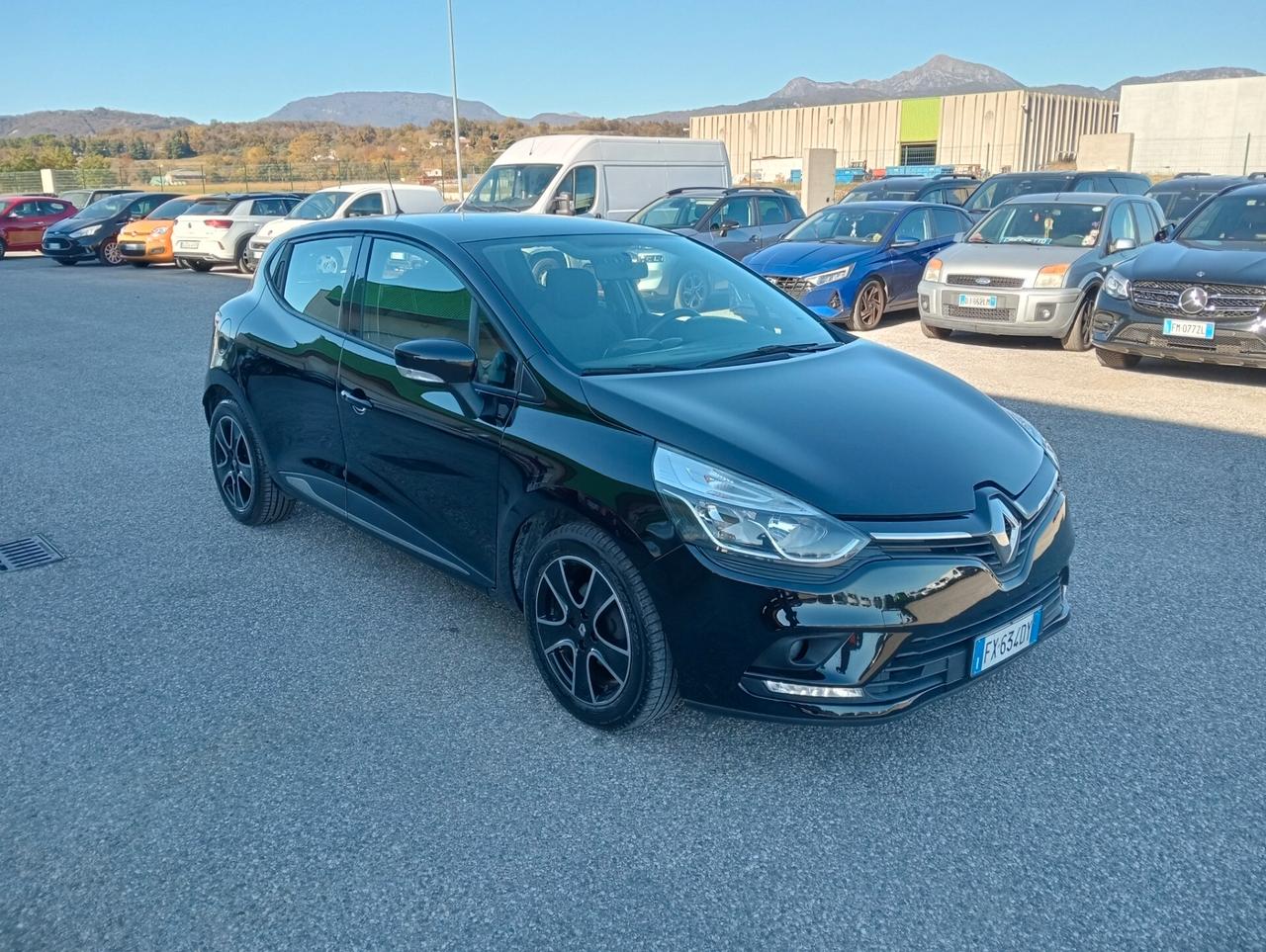 Renault Clio TCe 12V 90cv 5p. OK NEOPATENTATI