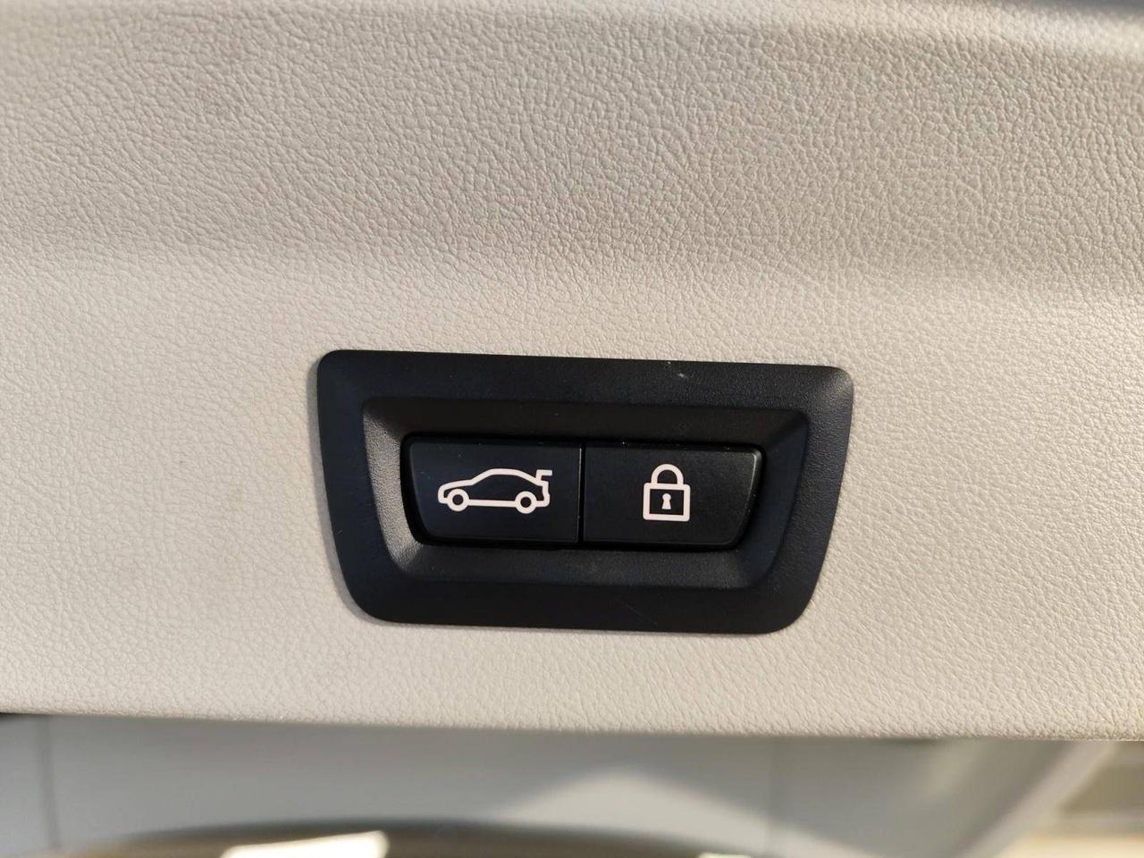 BMW X3 xDrive30e Business Advantage