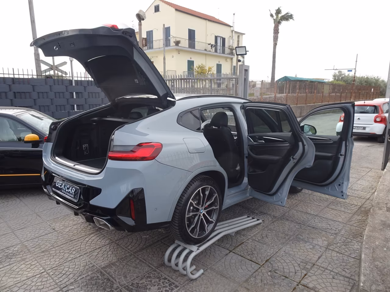 BMW X4 M Sport X Drive20d Hybrid