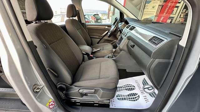 Volkswagen Caddy 2.0 TDi 102CV DSG Autovettura M1 Comfortline